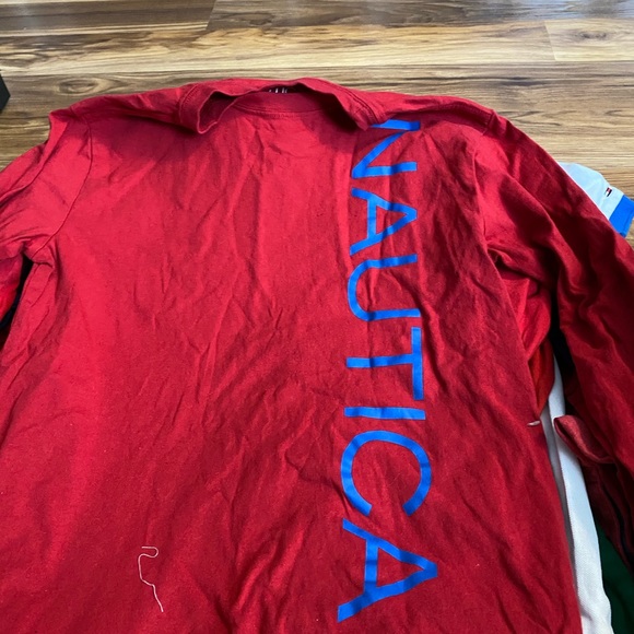 Boys long sleeve tops different brands - Picture 2 of 6